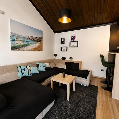 Dijana Apartment